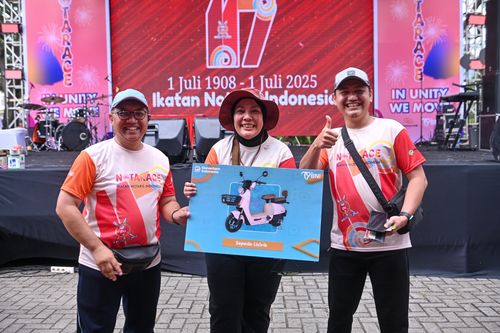 Race photo from NOTARACE 2025