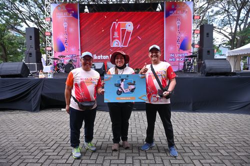 Race photo from NOTARACE 2025