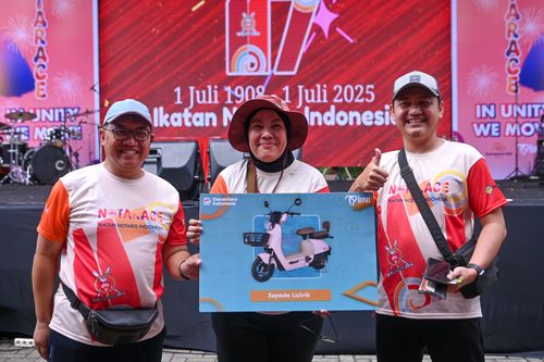 Race photo from NOTARACE 2025