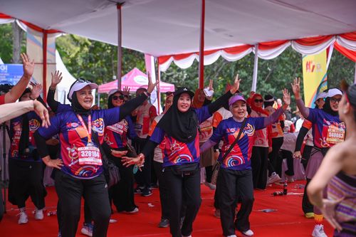 Race photo from NOTARACE 2025