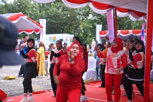 Race photo from NOTARACE 2025