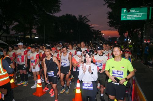 Race photo from NOTARACE 2025