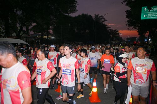 Race photo from NOTARACE 2025