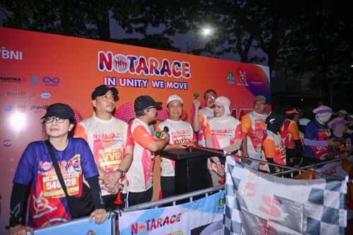 Race photo from NOTARACE 2025