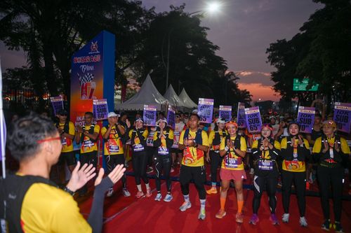 Race photo from NOTARACE 2025