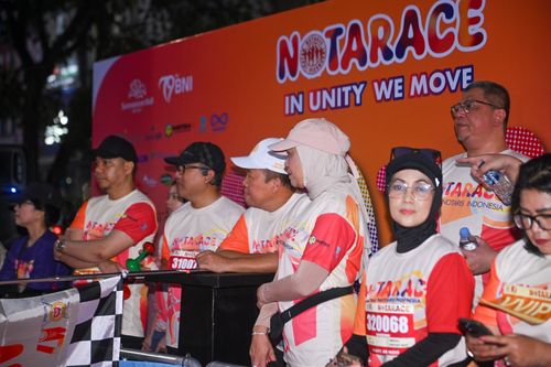 Race photo from NOTARACE 2025
