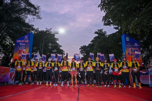 Race photo from NOTARACE 2025