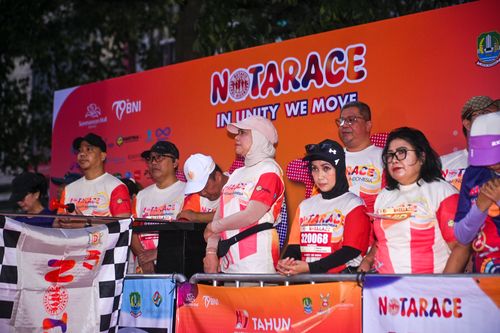 Race photo from NOTARACE 2025
