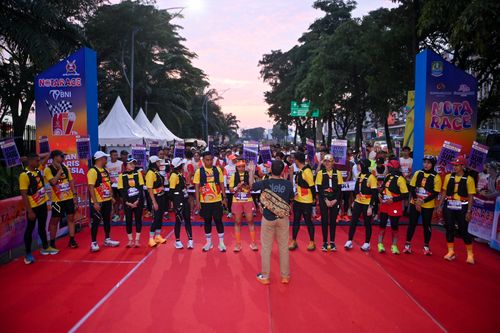 Race photo from NOTARACE 2025