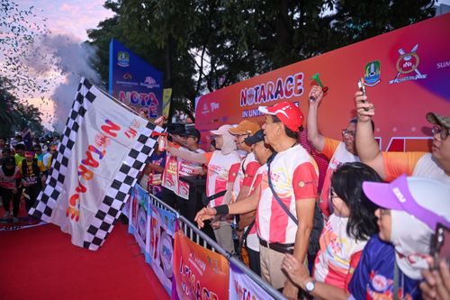 Race photo from NOTARACE 2025