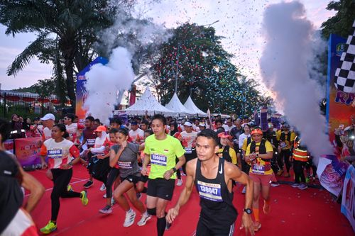 Race photo from NOTARACE 2025