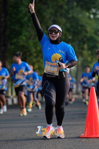 Race photo from Isoplus Run 2024 Surabaya