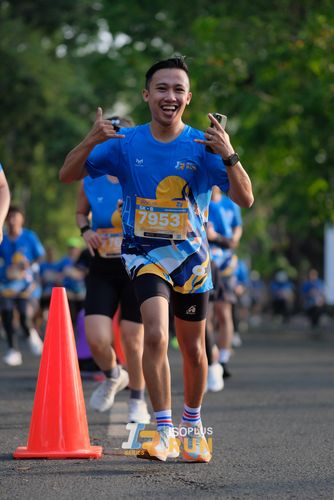 Race photo from Isoplus Run 2024 Surabaya