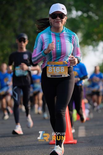 Race photo from Isoplus Run 2024 Surabaya