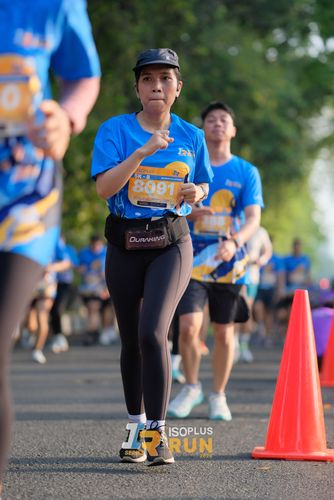 Race photo from Isoplus Run 2024 Surabaya