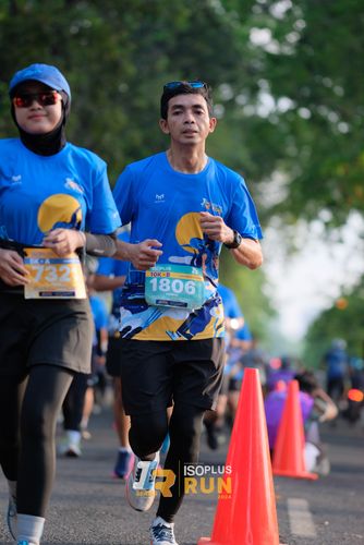 Race photo from Isoplus Run 2024 Surabaya