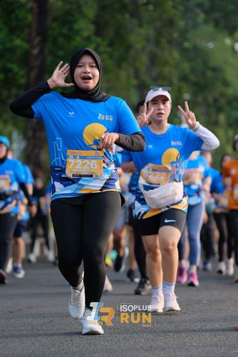 Race photo from Isoplus Run 2024 Surabaya