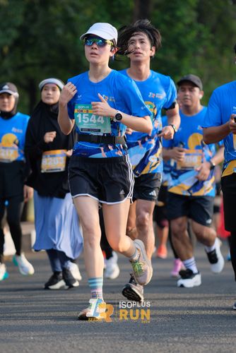 Race photo from Isoplus Run 2024 Surabaya