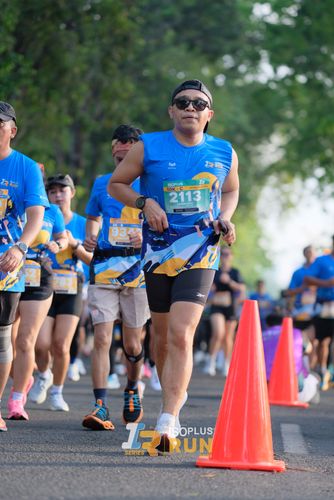 Race photo from Isoplus Run 2024 Surabaya