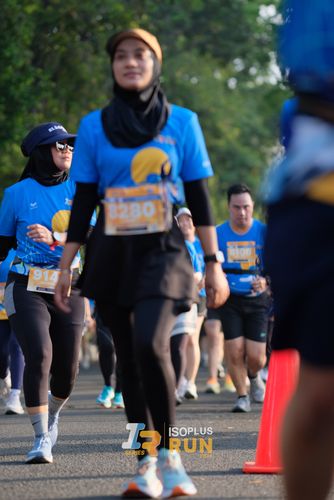 Race photo from Isoplus Run 2024 Surabaya