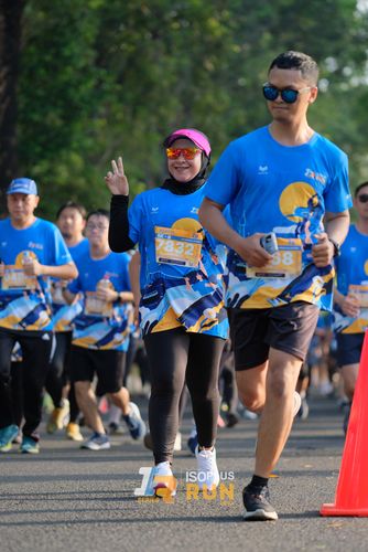 Race photo from Isoplus Run 2024 Surabaya