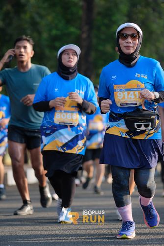 Race photo from Isoplus Run 2024 Surabaya