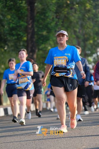 Race photo from Isoplus Run 2024 Surabaya