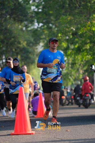 Race photo from Isoplus Run 2024 Surabaya
