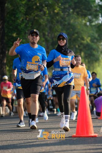 Race photo from Isoplus Run 2024 Surabaya