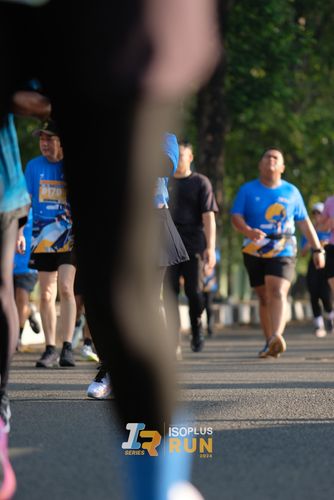 Race photo from Isoplus Run 2024 Surabaya