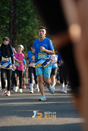Race photo from Isoplus Run 2024 Surabaya