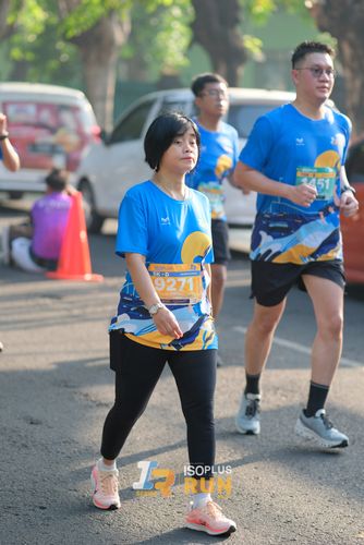 Race photo from Isoplus Run 2024 Surabaya