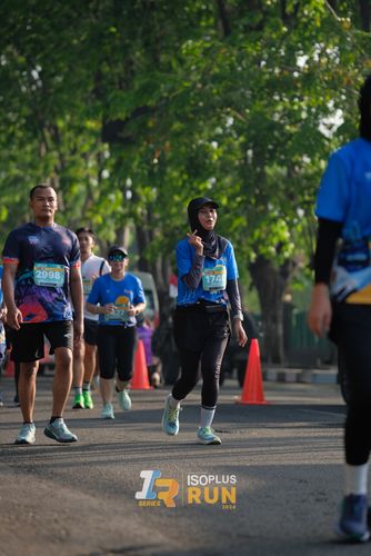Race photo from Isoplus Run 2024 Surabaya