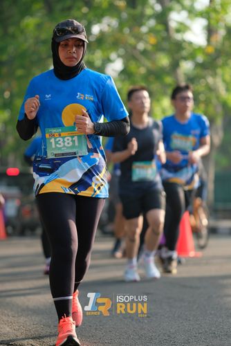 Race photo from Isoplus Run 2024 Surabaya