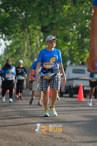 Race photo from Isoplus Run 2024 Surabaya