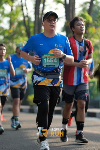 Race photo from Isoplus Run 2024 Surabaya