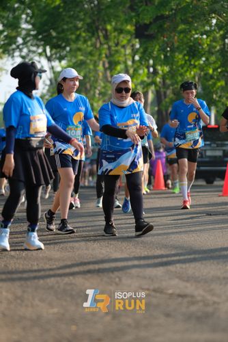 Race photo from Isoplus Run 2024 Surabaya