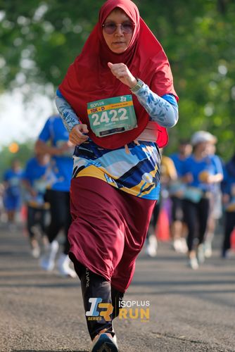 Race photo from Isoplus Run 2024 Surabaya