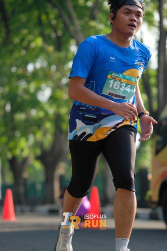 Race photo from Isoplus Run 2024 Surabaya