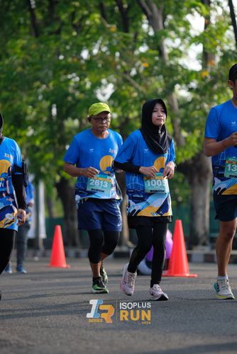 Race photo from Isoplus Run 2024 Surabaya