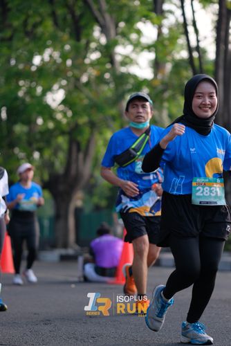 Race photo from Isoplus Run 2024 Surabaya