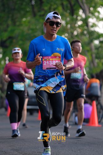 Race photo from Isoplus Run 2024 Surabaya