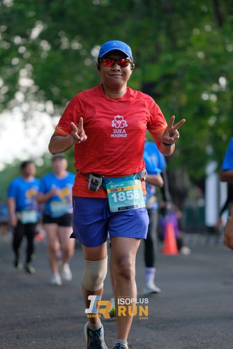 Race photo from Isoplus Run 2024 Surabaya