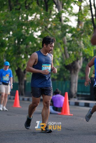 Race photo from Isoplus Run 2024 Surabaya