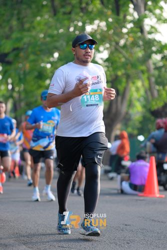 Race photo from Isoplus Run 2024 Surabaya