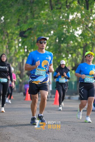 Race photo from Isoplus Run 2024 Surabaya