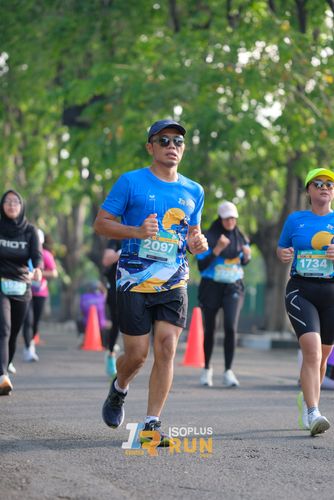 Race photo from Isoplus Run 2024 Surabaya