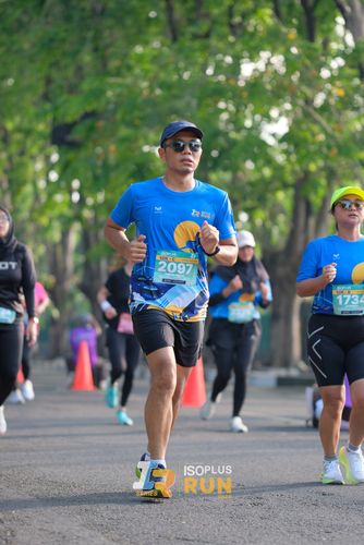 Race photo from Isoplus Run 2024 Surabaya