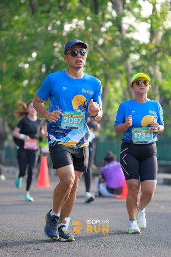 Race photo from Isoplus Run 2024 Surabaya