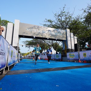 Race photo from BOGORUN 2026
